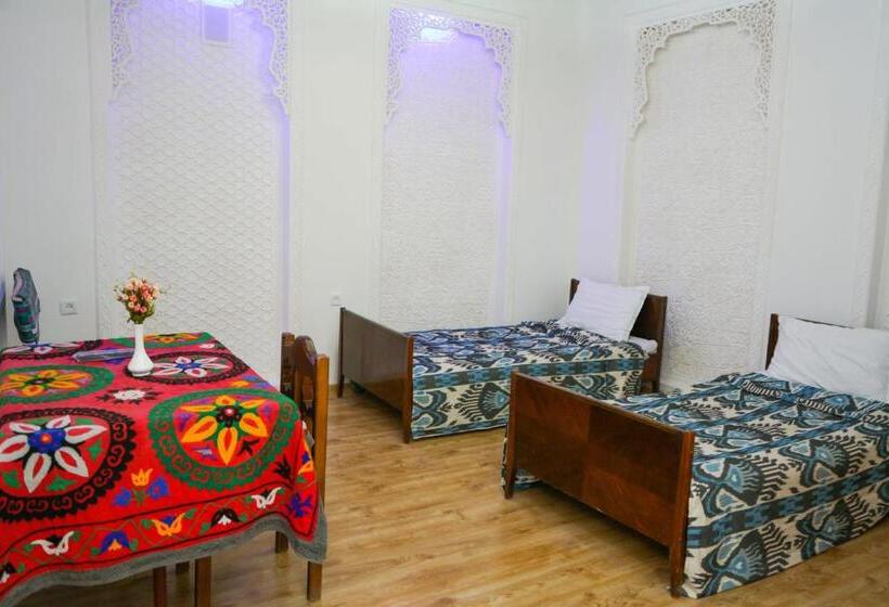 חדר סטנדרט, Little Bukhara