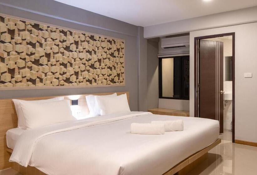 اتاق استاندارد, Plaai Play