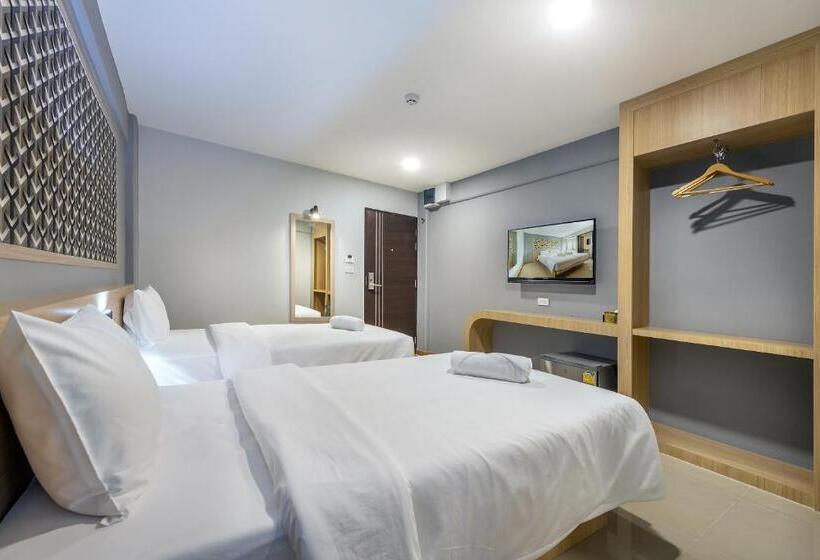 اتاق سوپریور, Plaai Play