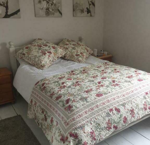 标准间, Red Lion Inn