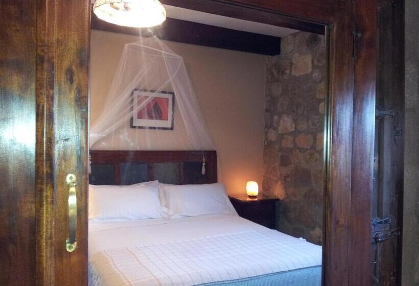 חדר סטנדרט לשלושה, Rural San Pelayo