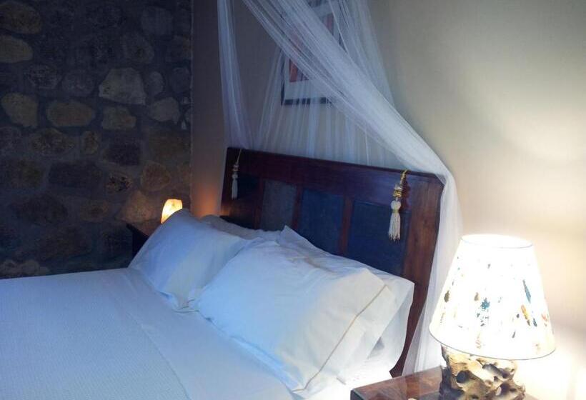 חדר סטנדרט לשלושה, Rural San Pelayo