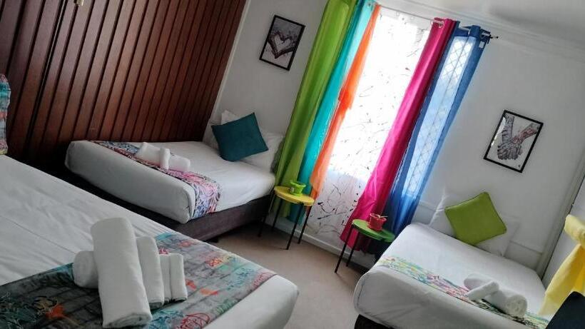 ファミリールーム, Nationwide Motel