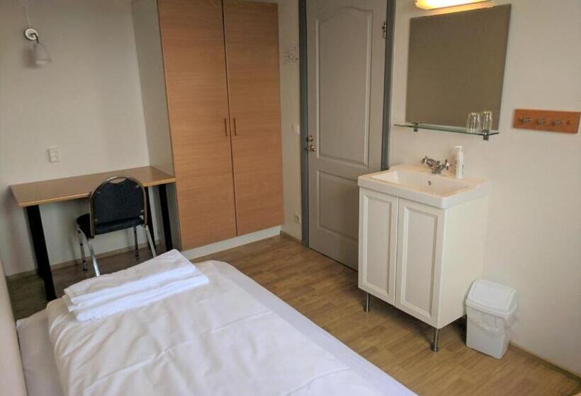 اتاق استاندارد یک تخته با سرویس بهداشتی مشترک, Eyjólfsstadir Guesthouse