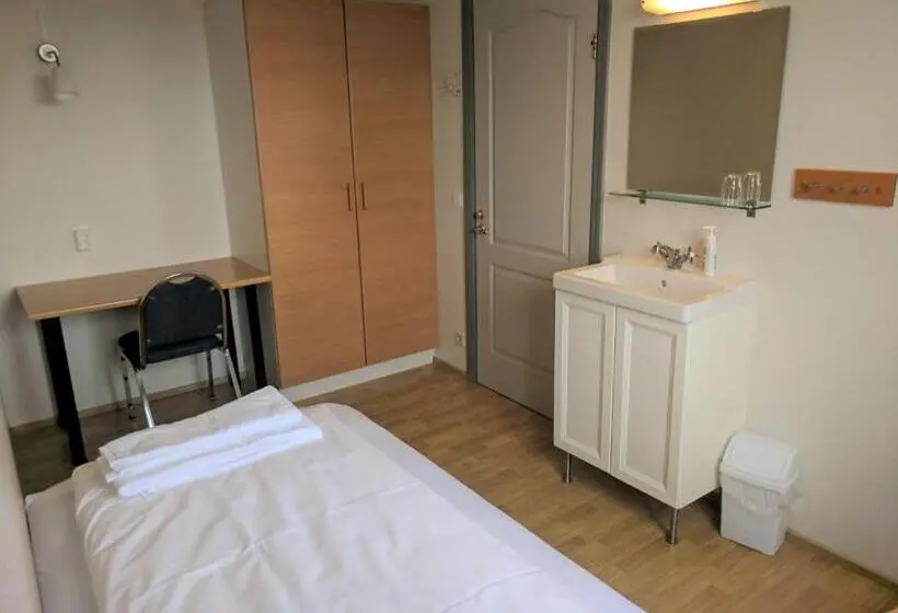 اتاق استاندارد یک تخته با سرویس بهداشتی مشترک, Eyjólfsstadir Guesthouse