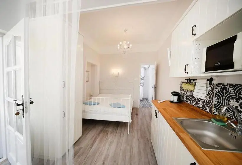 テラス付き１ベッドルームアパートメント, öreg Malom Apartmanház
