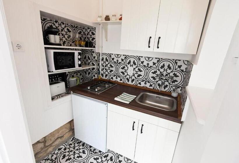 شقة غرفة واحدة مزودة بتراس, öreg Malom Apartmanház