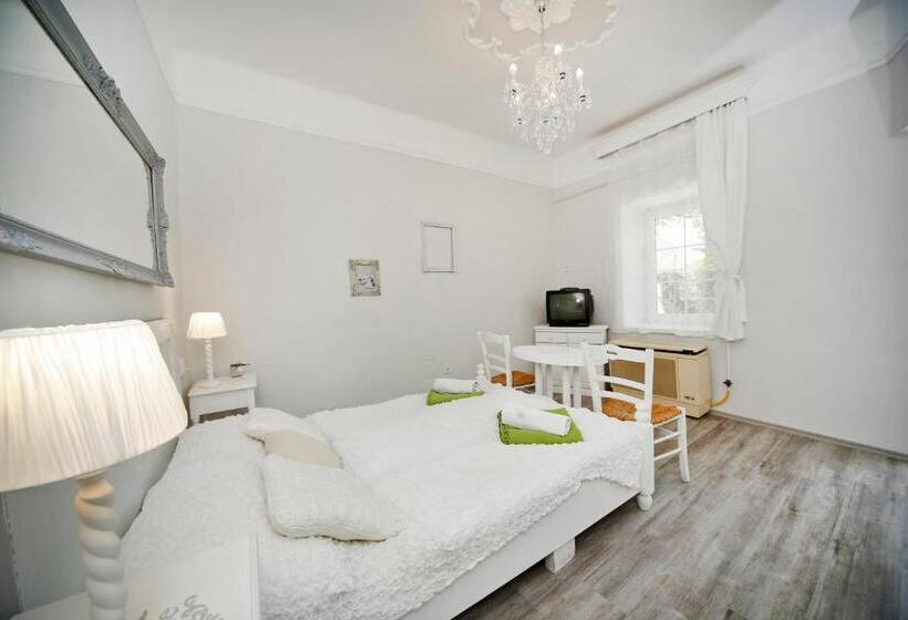 آپارتمان 1 خوابه با تراس, öreg Malom Apartmanház