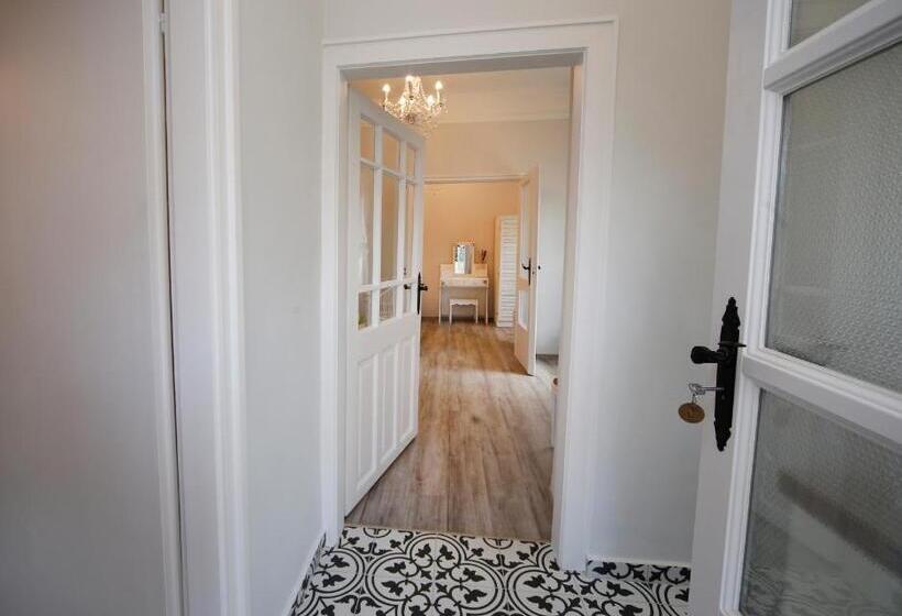 آپارتمان 2 خوابه با تراس, öreg Malom Apartmanház