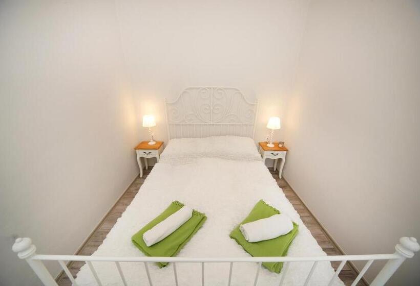 آپارتمان 2 خوابه با تراس, öreg Malom Apartmanház