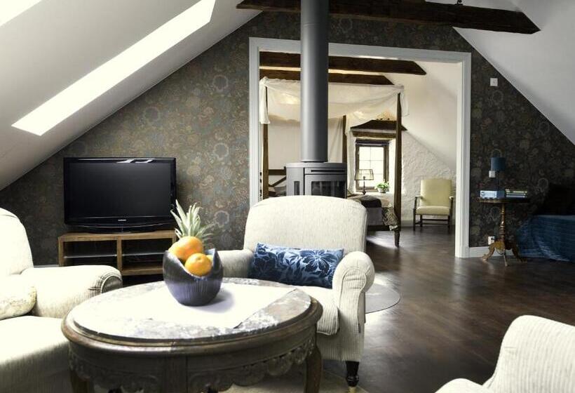 套房, Smakrike Krog & Logi