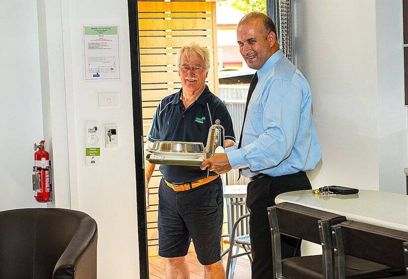 标准间, Room Motels Kingaroy