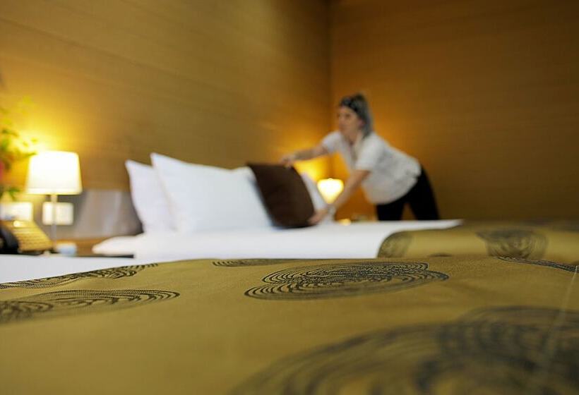 带大床的行政房间, Room Motels Kingaroy