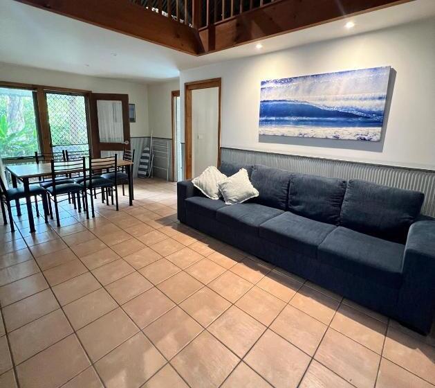 Бунгало Стандарт, The Oasis At One Mile Beach