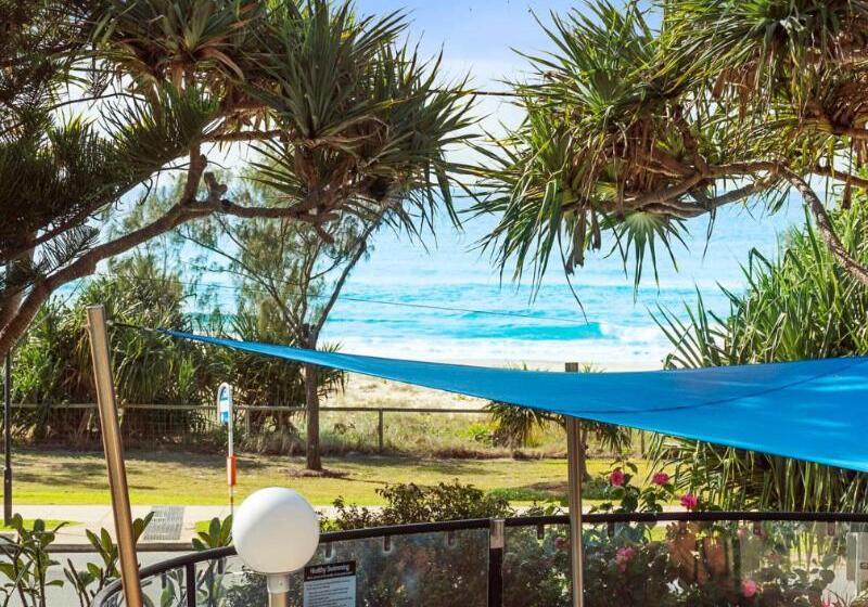 דירת שלושה חדרים, The Rocks Resort   Official