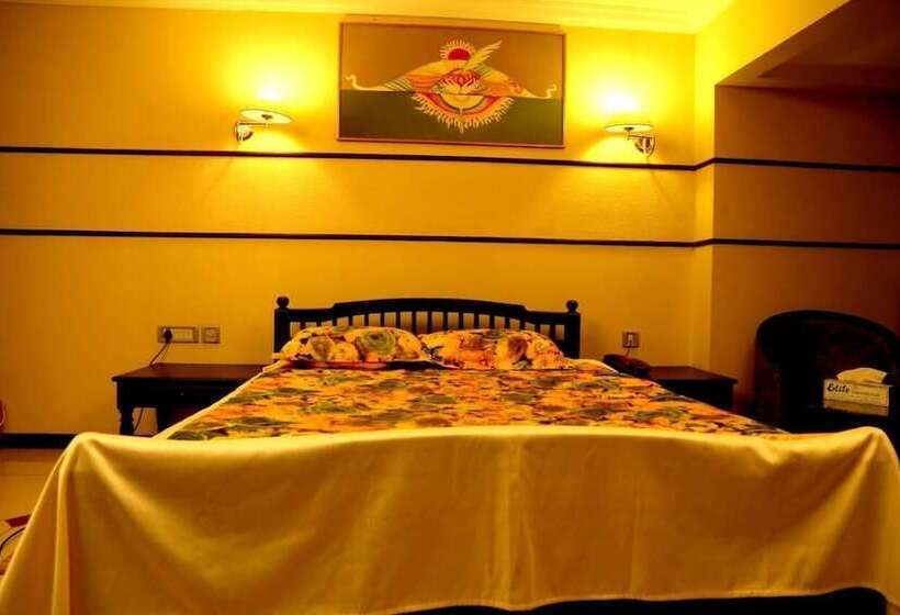 غرفة ديلوكس, Elite International Thrissur