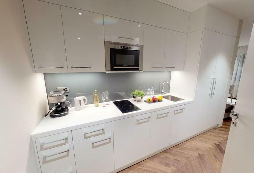 Estudio Estàndard, Visionapartments Bellariastrasse Contactless Check In