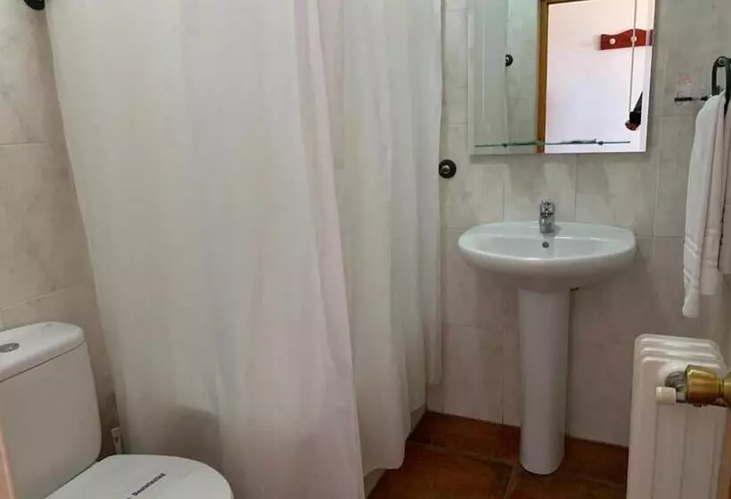 اتاق استاندارد با چشم‌انداز, Hostal Atalaya