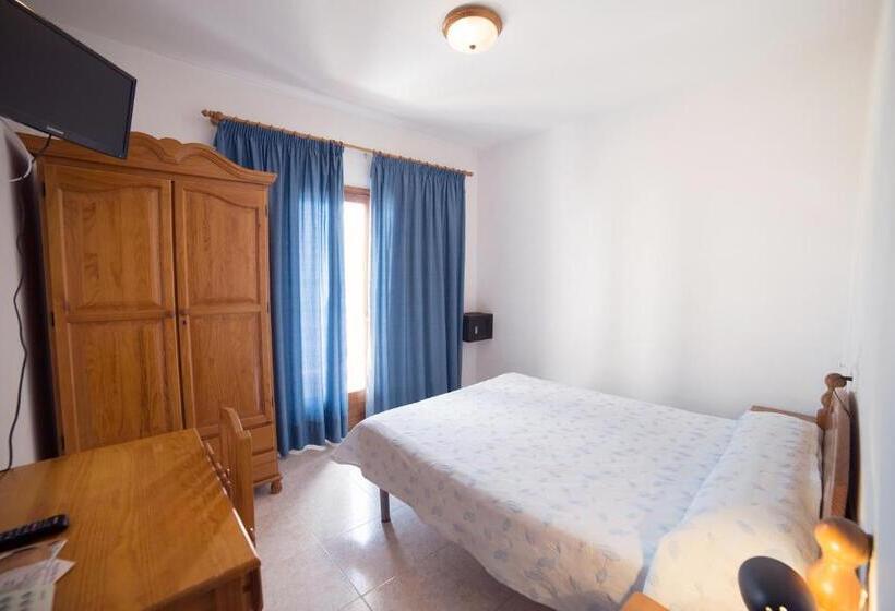 스탠다드 내측 룸, Hostal Sa Rota