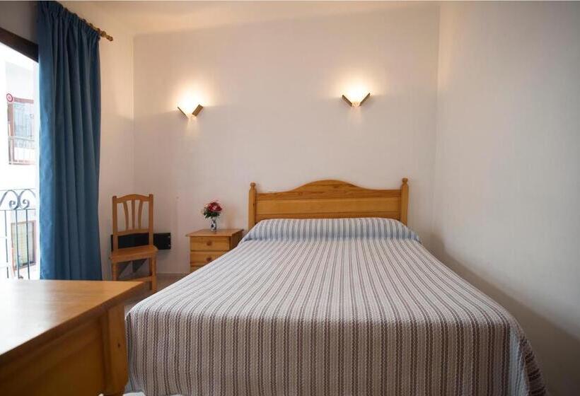 スタンダードインサイドビュールーム, Hostal Sa Rota