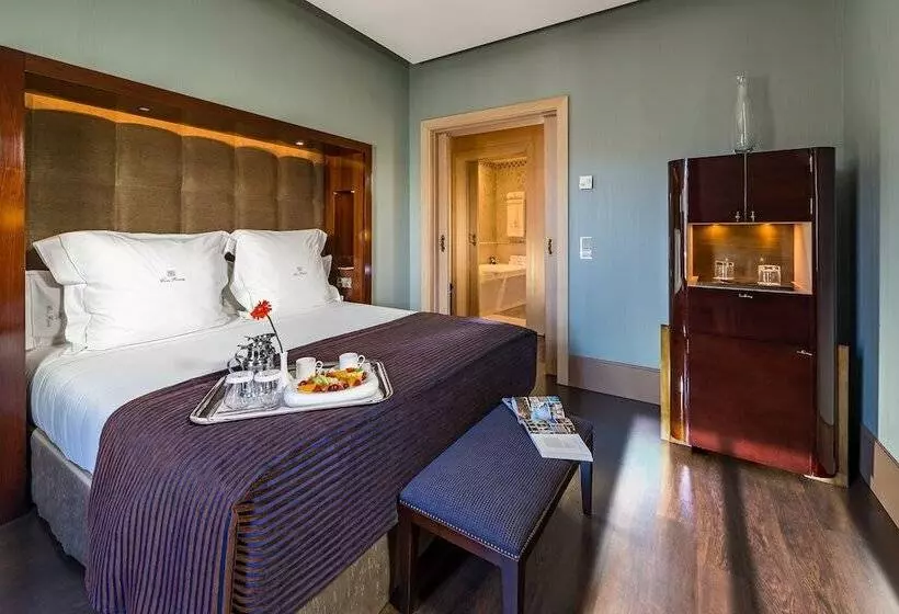 Suite, Casa Fuster G.l Monumento