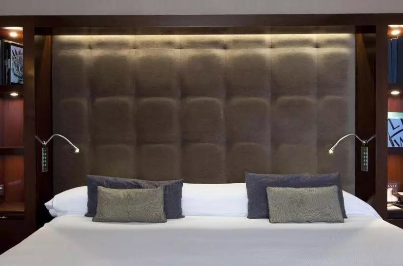 Habitación Deluxe, Casa Fuster G.l Monumento