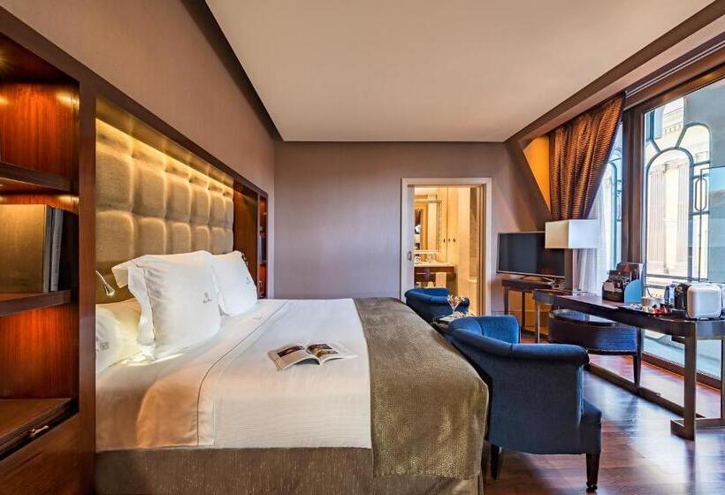 Номер Superior, Casa Fuster G.l Monumento