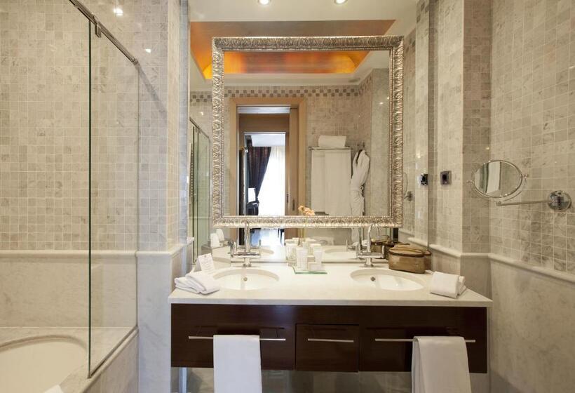 سوئیت سینیور, Casa Fuster G.l Monumento