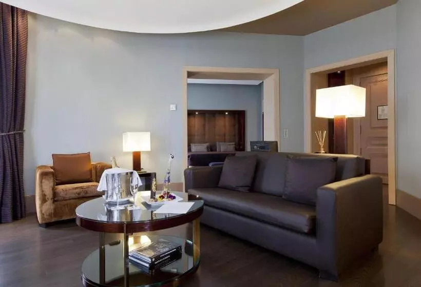 Suite, Casa Fuster G.l Monumento