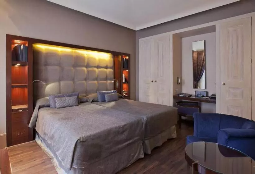 Habitación Familiar Deluxe, Casa Fuster G.l Monumento
