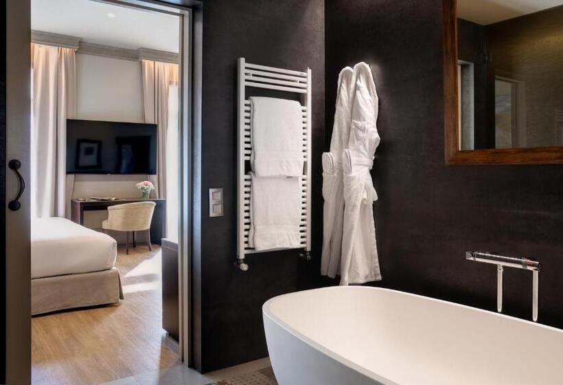 سوییت جونیور, Duquesa De Cardona Hotel 4 Sup By Grup Duquessa