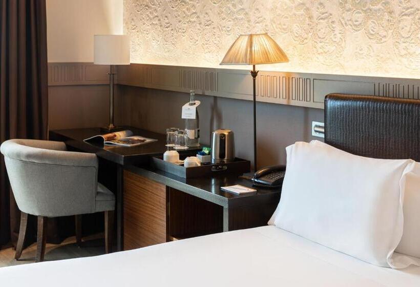 Номер Deluxe с Видом, Duquesa De Cardona Hotel 4 Sup By Grup Duquessa