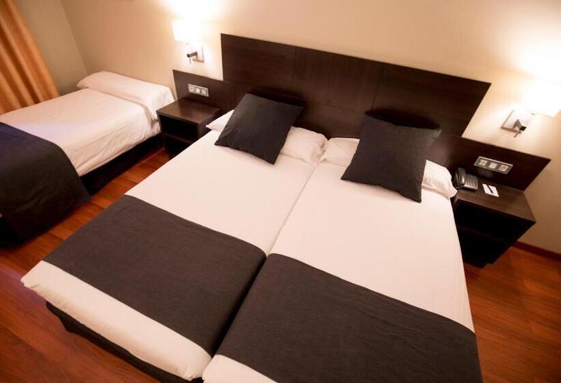 اتاق استاندارد سه نفره, Font D'Argent Canillo