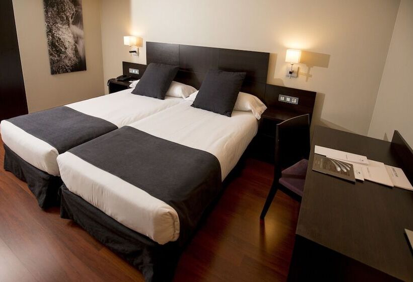 Quarto Estandar, Font D'Argent Canillo