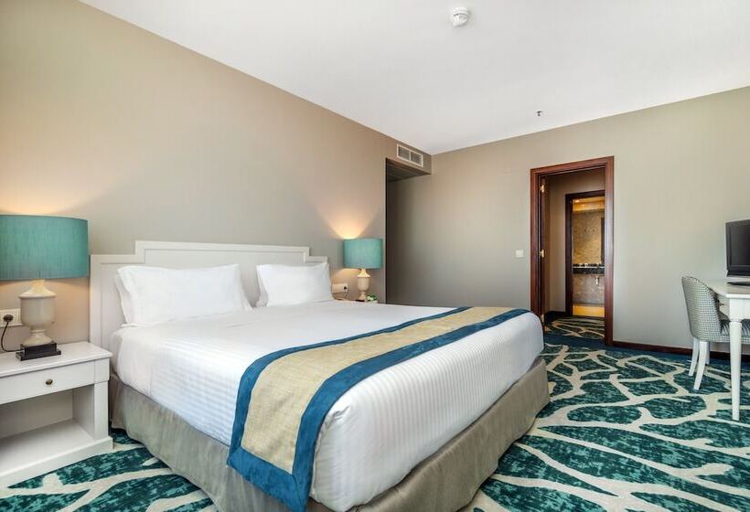 סוויטת 2 חדרי שינה, Holiday Inn Porto Gaia, An Ihg