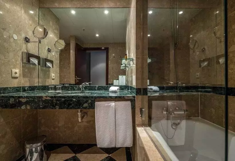 اتاق استاندارد با تخت دوبل, Holiday Inn Porto Gaia, An Ihg