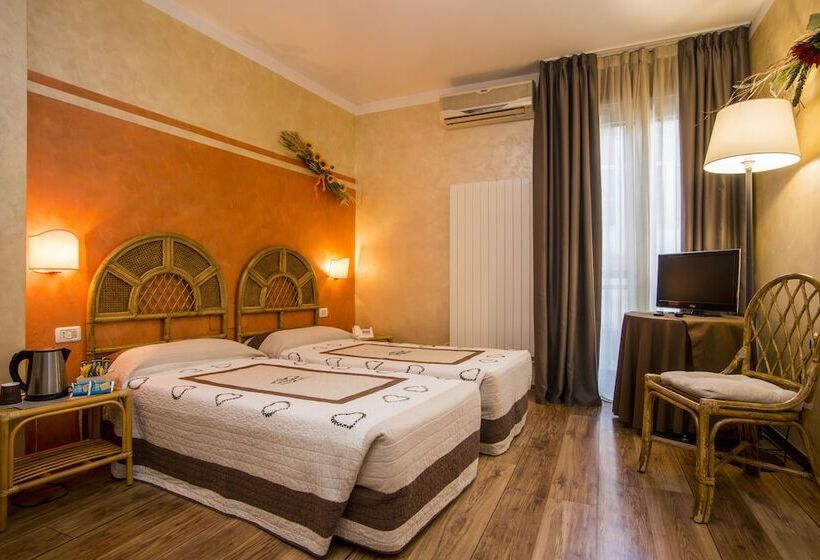 اتاق استاندارد سه نفره, Le Pageot