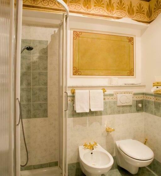 Номер Superior, Leon D'oro