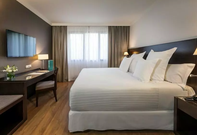 StandaardKamer, Occidental Granada