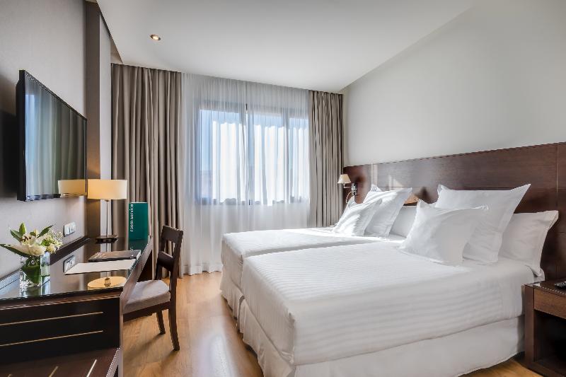 标准间, Occidental Granada