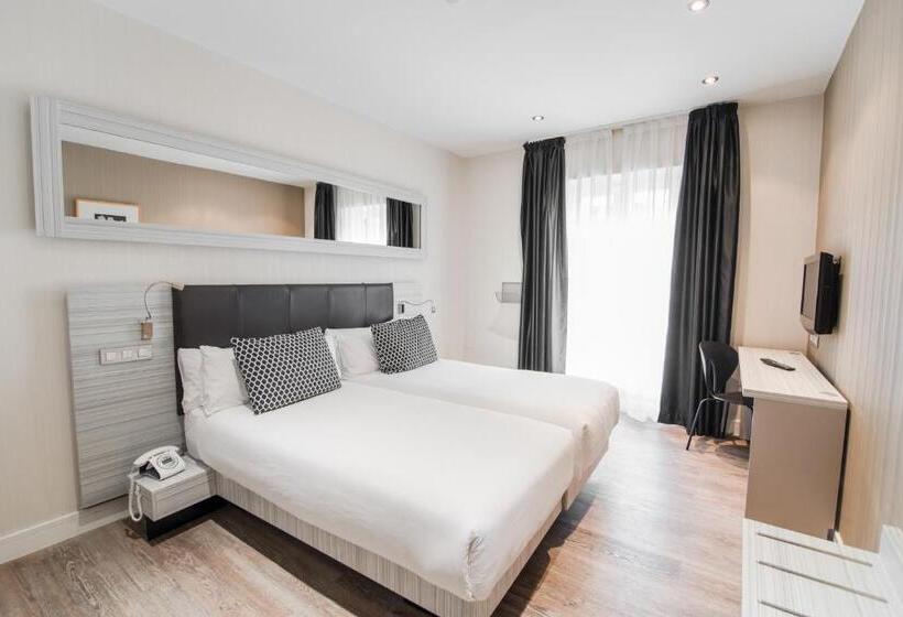 اتاق استاندارد, Petit Palace Puerta Del Sol