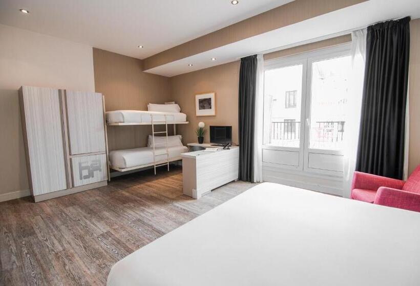 اتاق لوکس با تراس, Petit Palace Puerta Del Sol