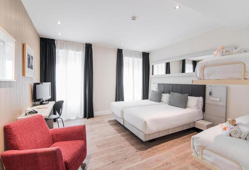 اتاق لوکس با تراس, Petit Palace Puerta Del Sol