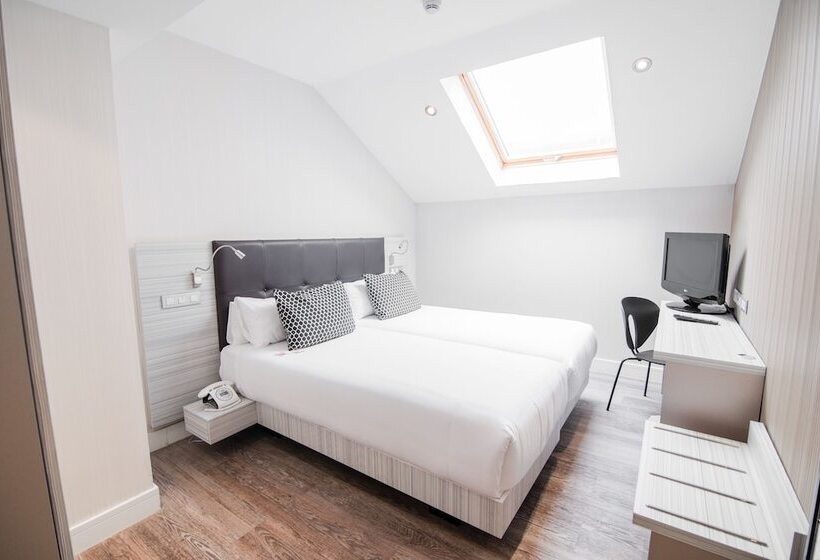 اتاق استاندارد, Petit Palace Puerta Del Sol