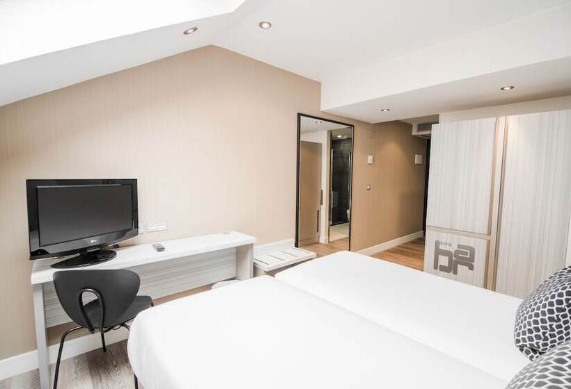 اتاق استاندارد, Petit Palace Puerta Del Sol