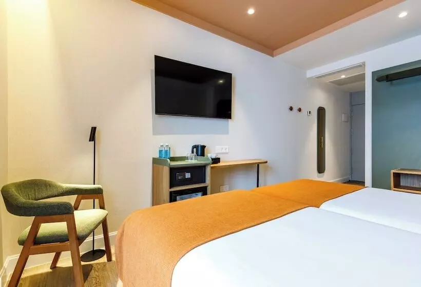اتاق استاندارد, Petit Palace Puerta Del Sol