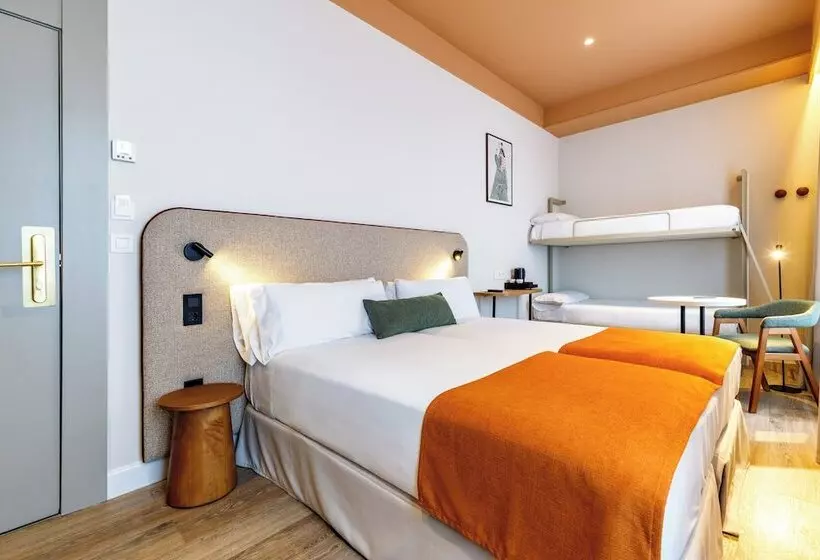 اتاق استاندارد چهار تخته, Petit Palace Puerta Del Sol