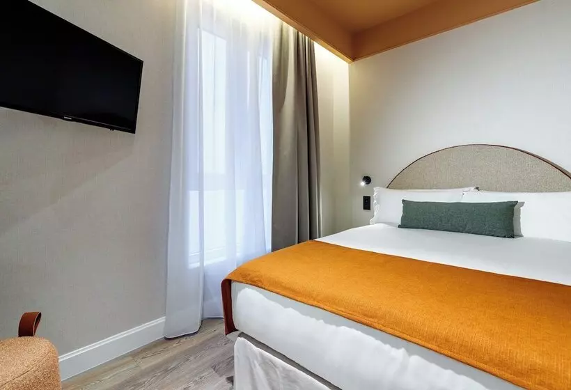 اتاق استاندارد یک نفره, Petit Palace Puerta Del Sol