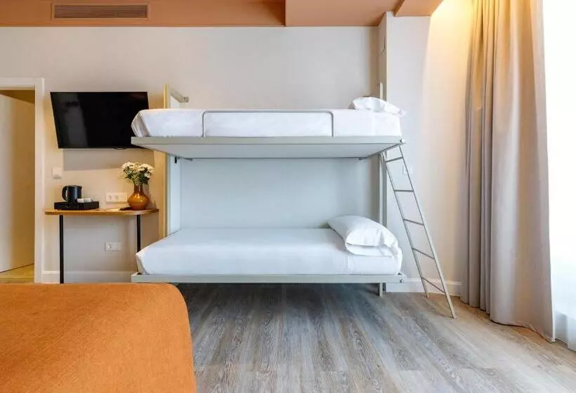 اتاق لوکس با تراس, Petit Palace Puerta Del Sol