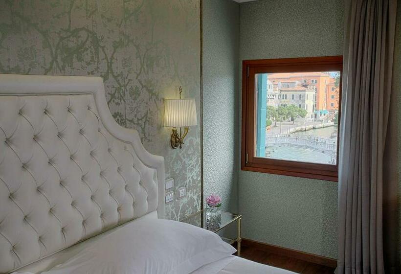 Habitación Deluxe con Vistas, Santa Chiara